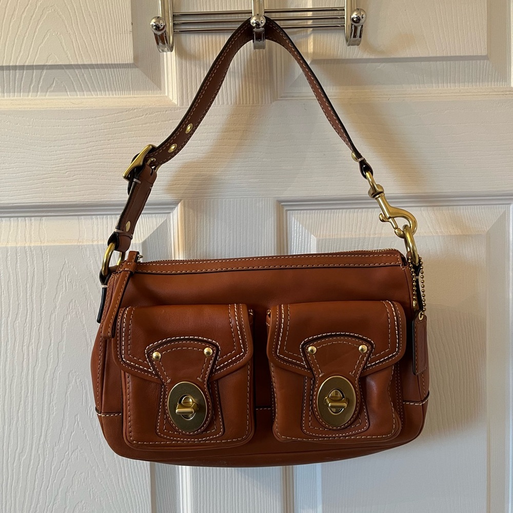Coach Legacy Double Turn-Lock Shoulder handbag
